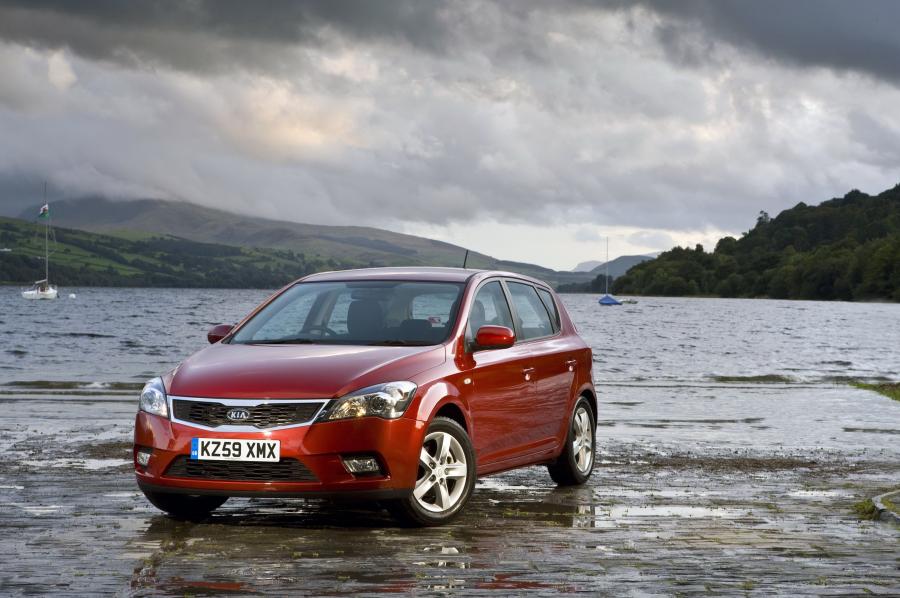  Kia cee&rsquo;d 2009 года  (фото 95 из 98)
